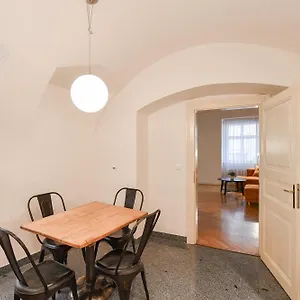 U Kapra Apartman
